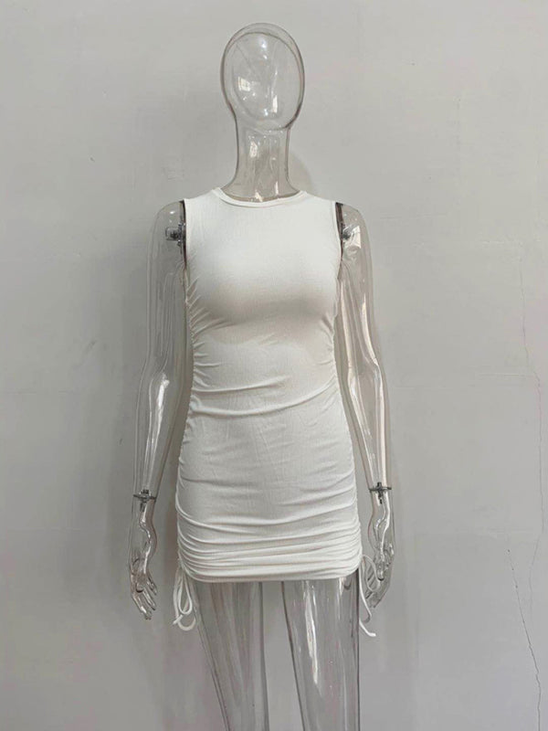 slim fit hip-hugging vest dress