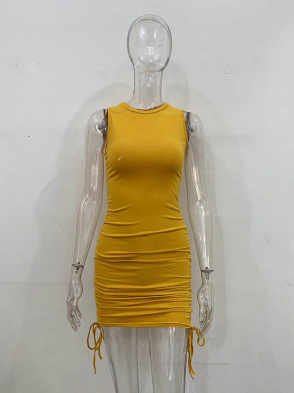 slim fit hip-hugging vest dress