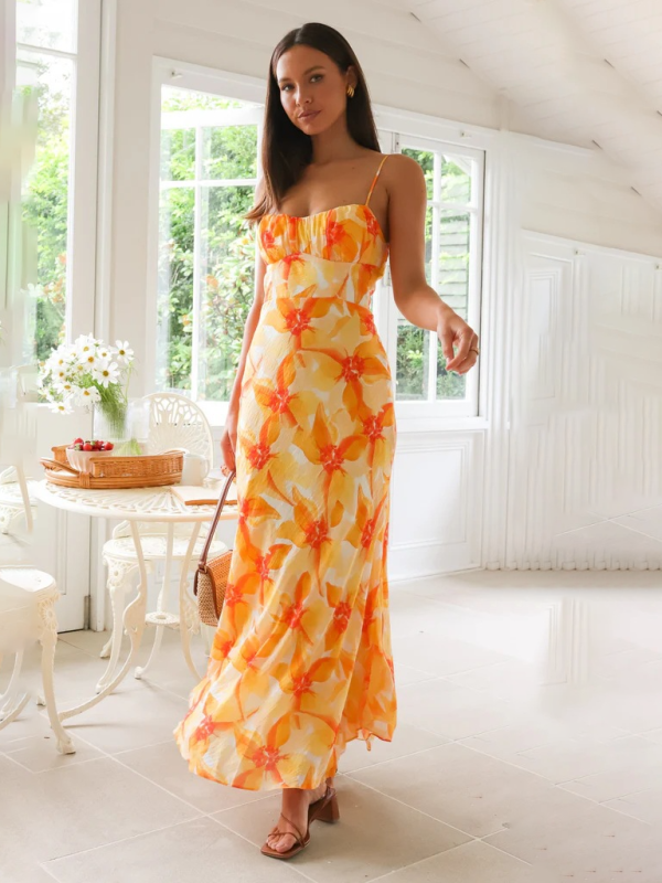 Fresh and sweet floral print backless midi dress