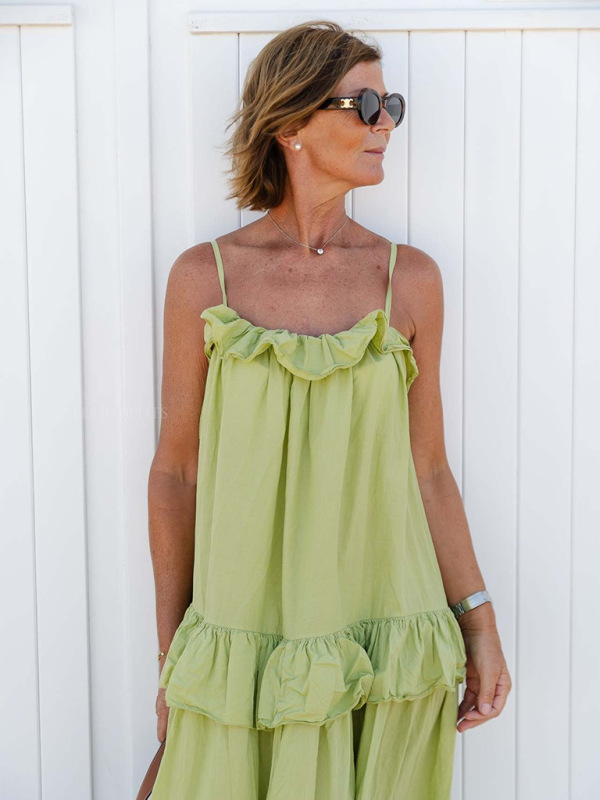 holiday style ruffled long dress with long swing and elegant beach dress