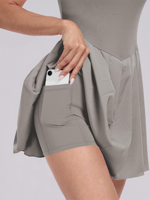 Ladies style pocket solid color halter neck high waist two in one dress