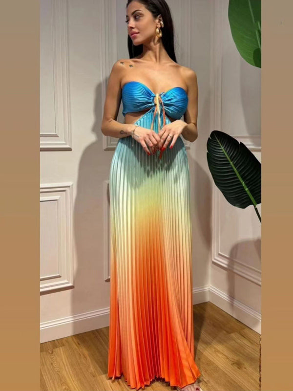 Gradient color halter neck pleated long skirt ladies beach holiday dress