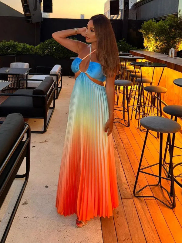 Gradient color halter neck pleated long skirt ladies beach holiday dress
