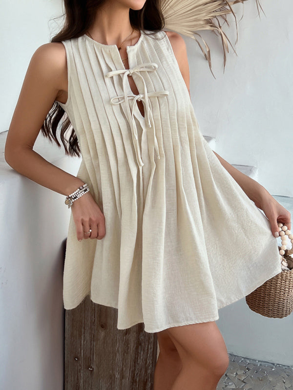 Casual holiday style solid color lace up pleated sleeveless dress