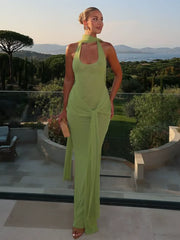 A Slimming Collar-Neck Backless Dress