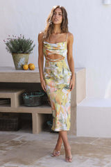 Vintage Print Halter Neck Fishtail Trim Sleeveless Maxi Dress - Apricot