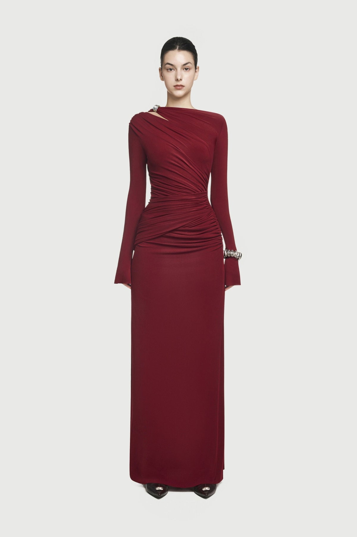 Round-Neck Long-Sleeved Pleated Dress
