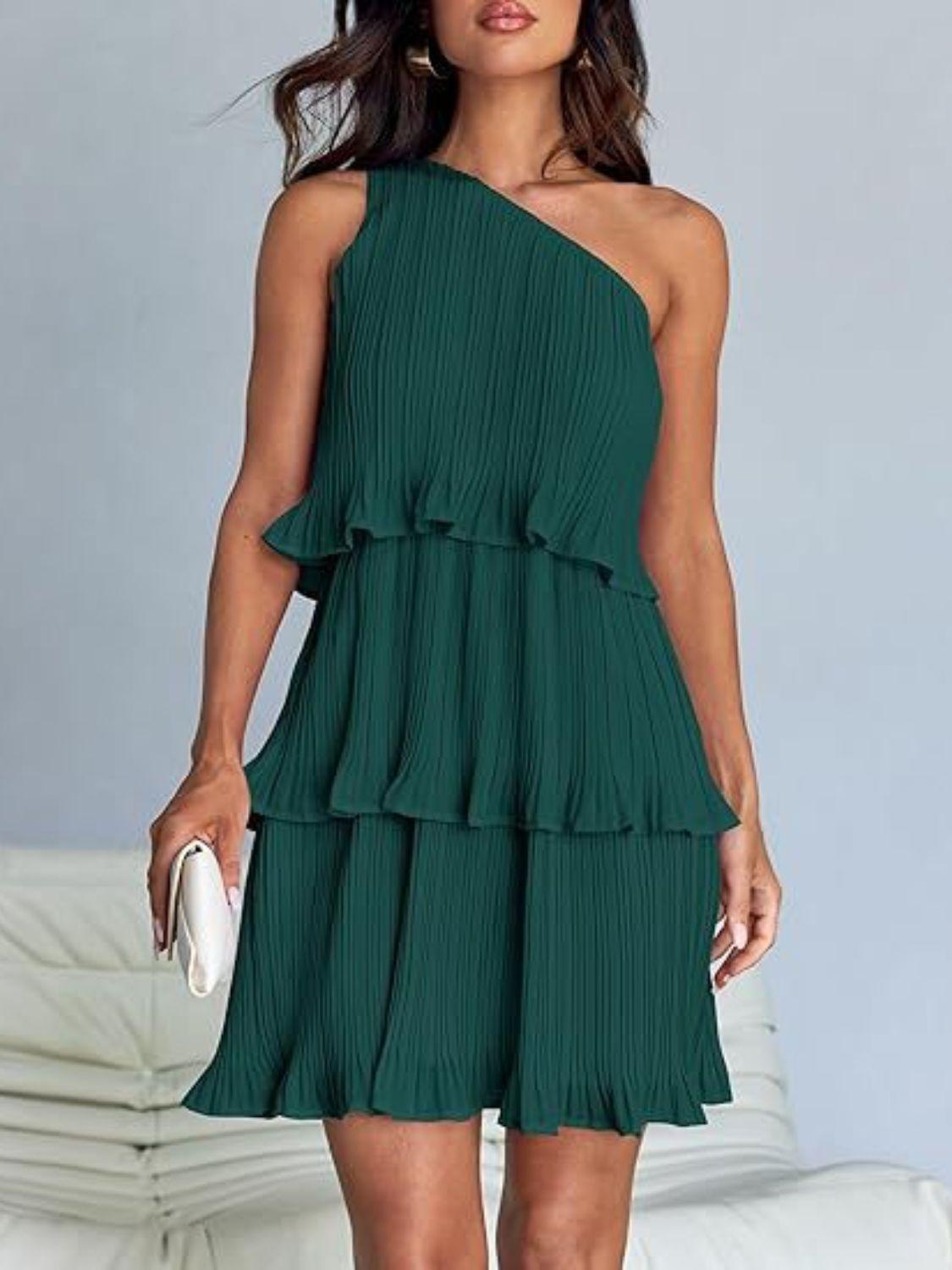 Vestido mini con un solo hombro y capas