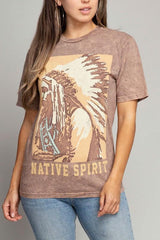 Oberteil mit Grafik „Native Spirit“