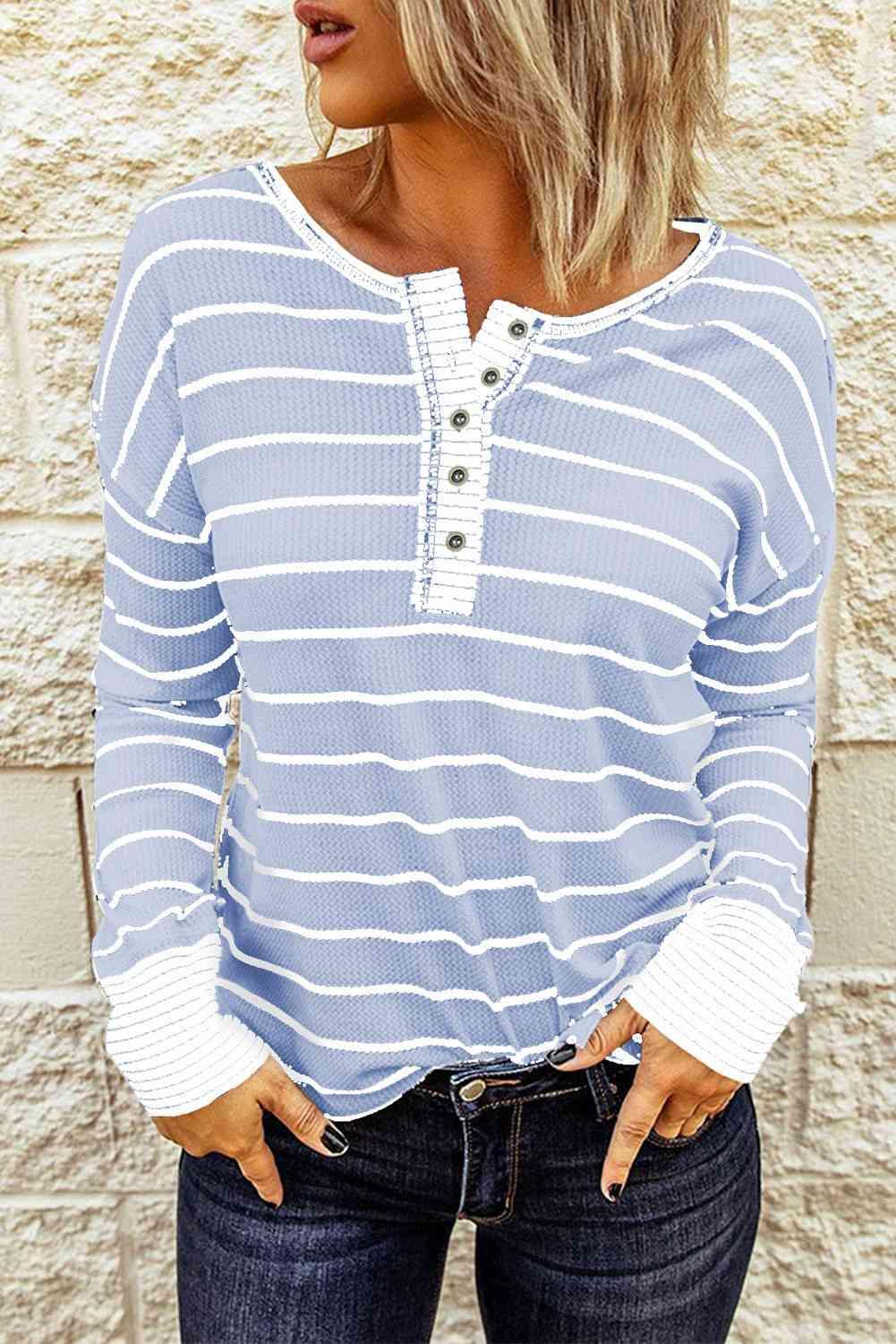 Top Henley de manga larga con punto gofre a rayas