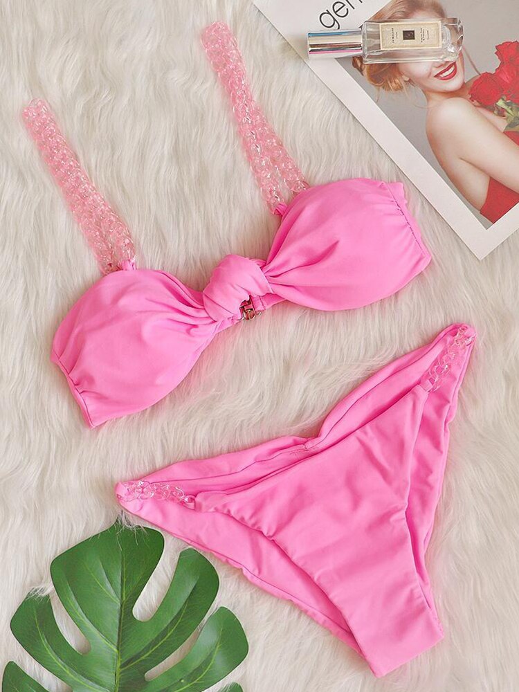 Das zweiteilige Candy Chain-Bikini-Set