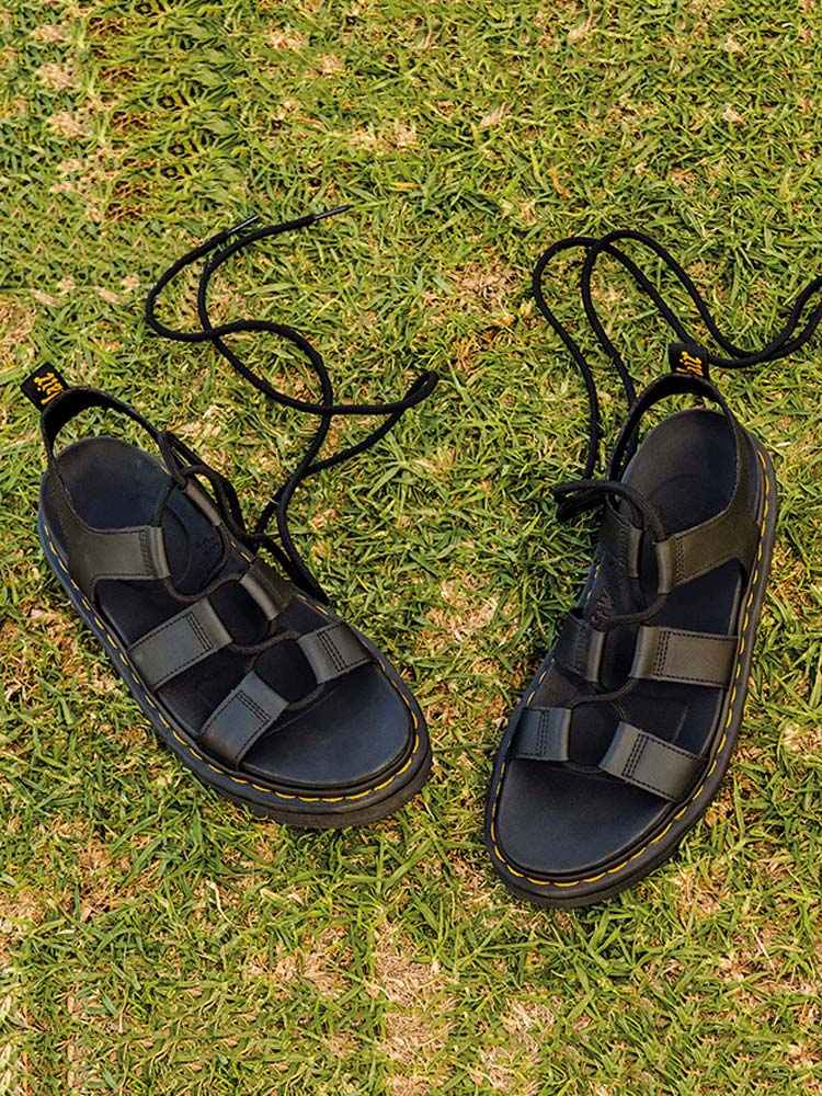 Criss Cross Leather Flats Sandals