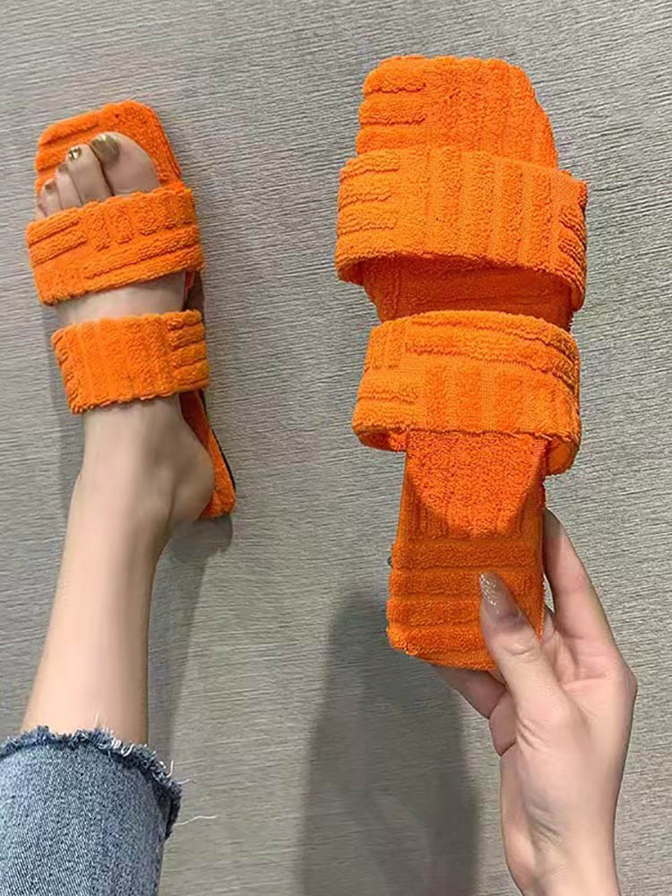 Sandalias de tacón plano de tejido de toalla