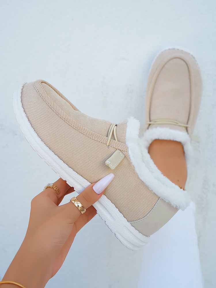 Trim Lined-up Slip On Boots