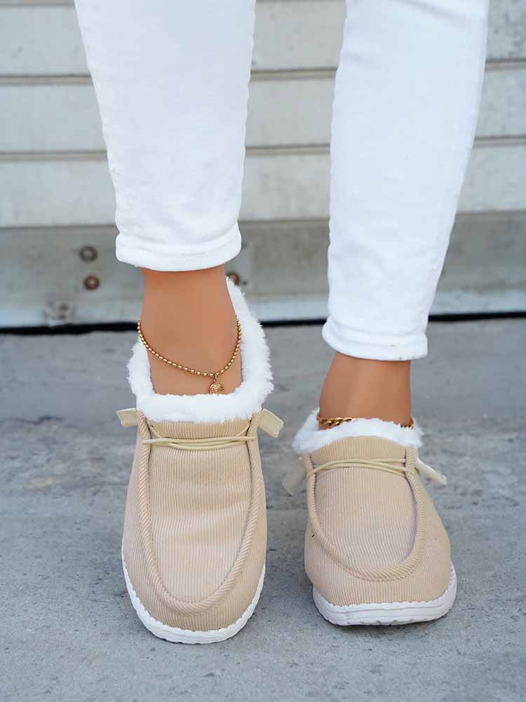 Trim Lined-up Slip On Boots