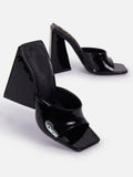 Square-toe Triangle Heel Sandals