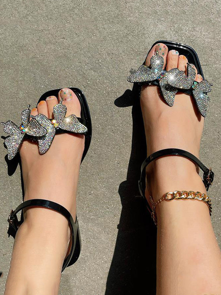 Sandalias planas con doble mariposa y diamantes de imitación