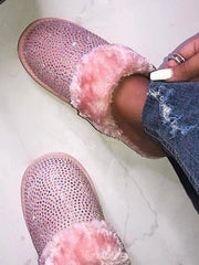 Pantuflas cálidas y peludas con diamantes de imitación