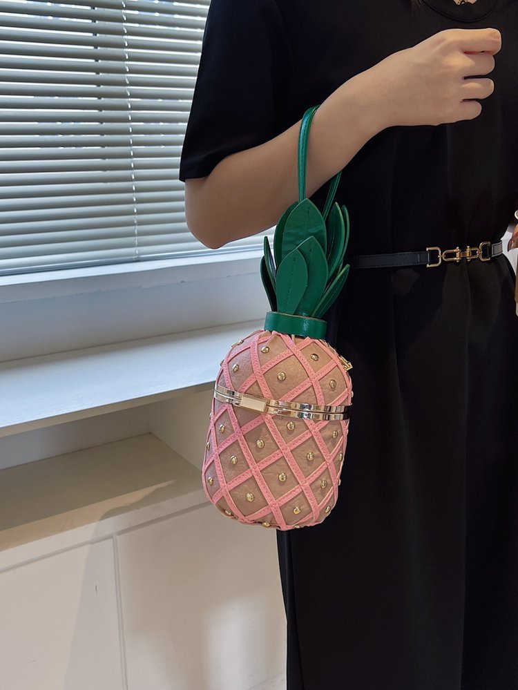 Bolso bandolera con forma de piña