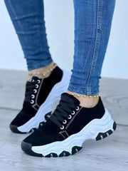 Color Block Lace-up Sneaker