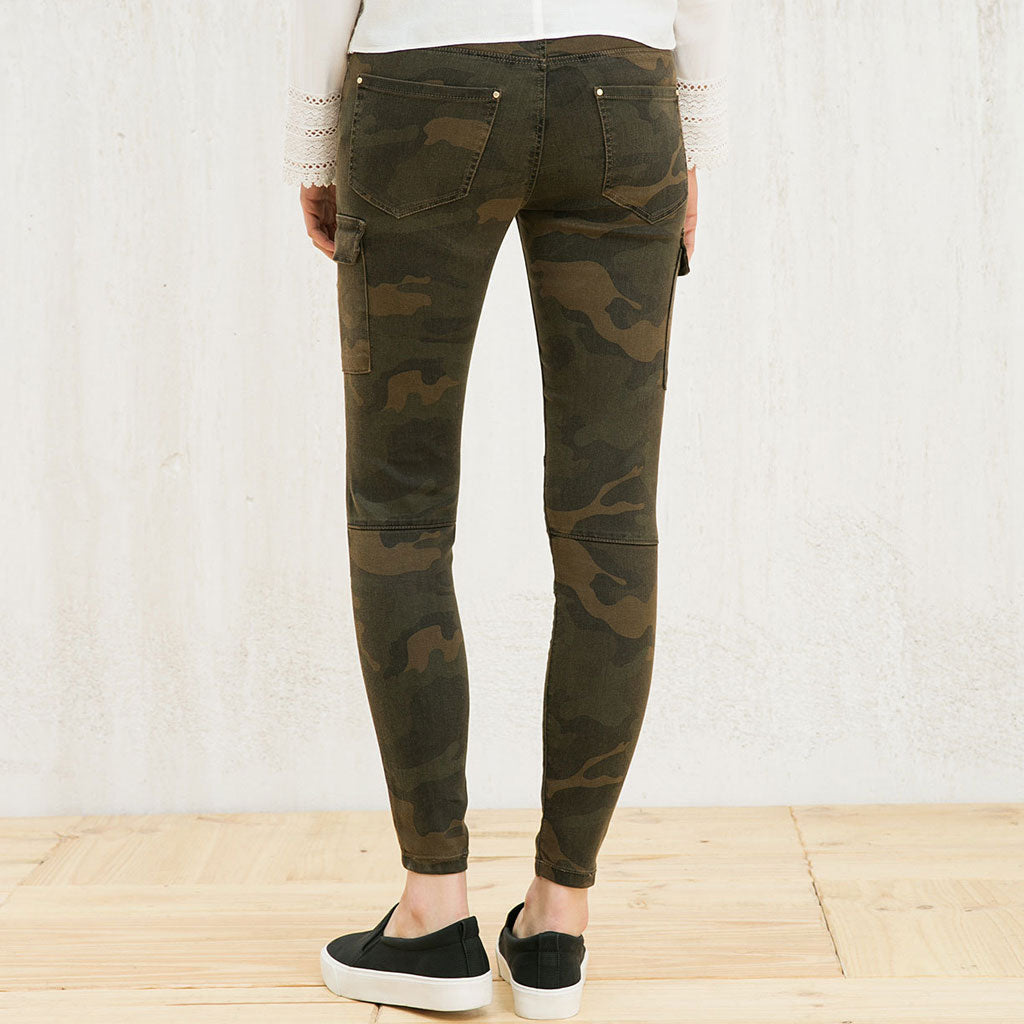 Camo Print Patch Pocket Mid Waist Skinny Jeans - Green