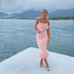 Elegant Feather Strapless Slit Bodycon Cocktail Midi Dress - Pink