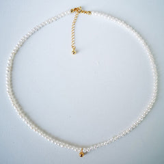 Elegant Pearl Embellished Plated Bead Pendant Choker Necklace - White