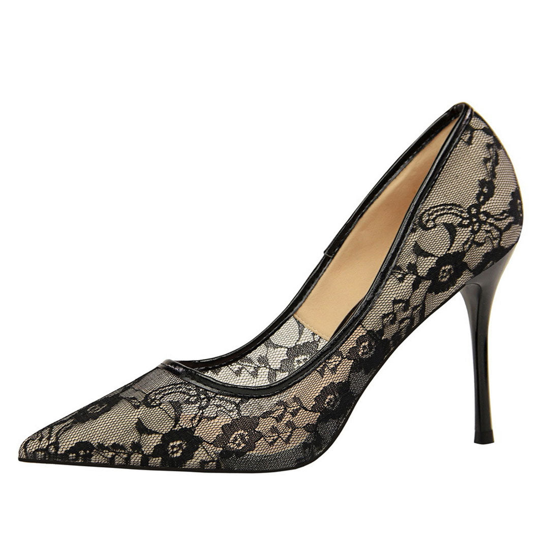 Elegantes zapatos de tacón de aguja con puntera puntiaguda y encaje floral - Negro