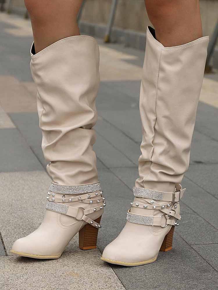 Botas con hebillas de diamantes de imitación