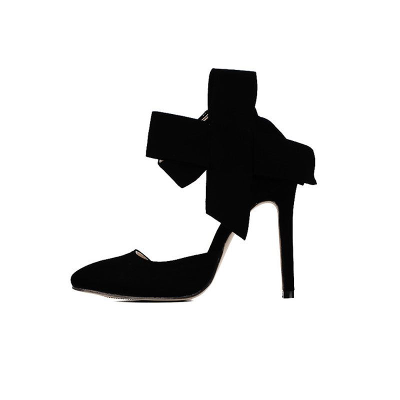 Vintage Wildleder Stiletto Heels mit spitzer Spitze und Knöchelriemen - Schwarz